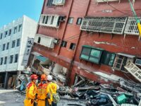 Taiwan: 9 Dead, 50 Missing, over 800 Injured, Dozens Trapped in Tunnels After Massive Quake