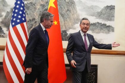 US Secretary of State Antony Blinken (L) is paying his second visit to China in less than