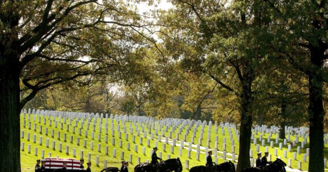 The return of horse-drawn caissons to Arlington National Cemetery is ...