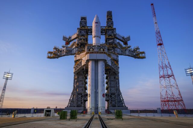 Russia aborts planned test launch of new heavy-lift space rocket ...