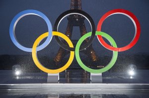 As security concerns mount for Olympics, France outlines alternatives for opening ceremoni