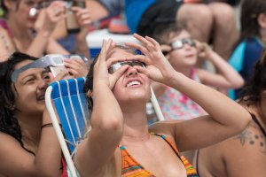 Study: A third of Americans don't know solar eclipse can damage eyes