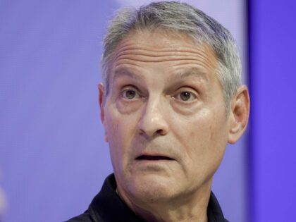 Ari Emanuel Booed at Awards Ceremony for Calling on Netanyahu to Resign
