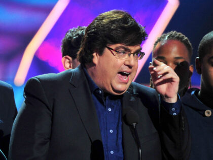 LOS ANGELES, CA - MARCH 29: Producer Dan Schneider (C) accepting the Nickelodeon Lifetime