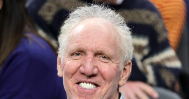 Bill Walton, Hall of Fame Player Who Became a Star Broadcaster, Dies at 71