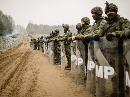 Poland Reinforces Border Wall With Belarus to Deter Hybrid Warfare Immigration