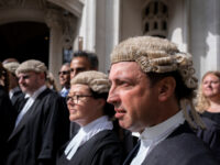 Woke Scalp: England Courtrooms Look to Ban Wigs for Being ‘Culturally Insensitive’ to P