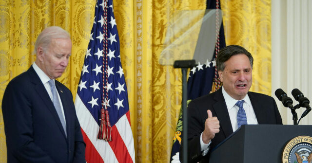 Former Chief of Staff Ron Klain to Help Joe Biden with Debate Prep