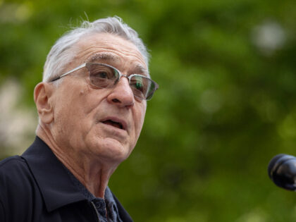Actor Robert De Niro speaks during a news conference outside Manhattan criminal court in N