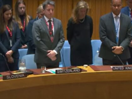 Mourning Iran's President & Foreign Minister - Minute of silence at UN Security C