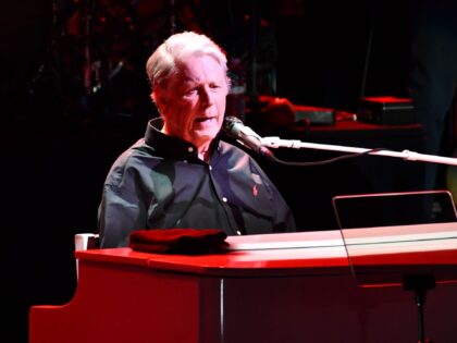 LOS ANGELES, CALIFORNIA - SEPTEMBER 12: Rock and Roll Hall of Fame inductee Brian Wilson,