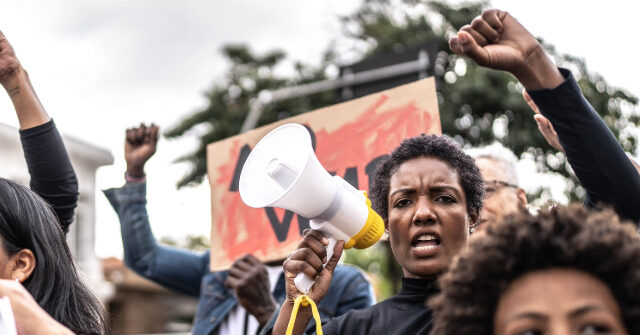 Asheville Reparations Commission Recommends Guaranteed Income Program