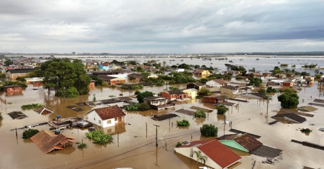 Brazil mounts frantic rescue effort as flooding kills 75 - Breitbart