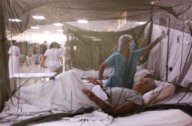 The draft pandemic agreement contains an article on the health and care workforce
