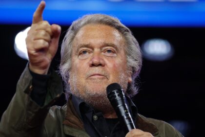 A federal appeals court rejected an appeal by Steve Bannon, a former White House advisor t