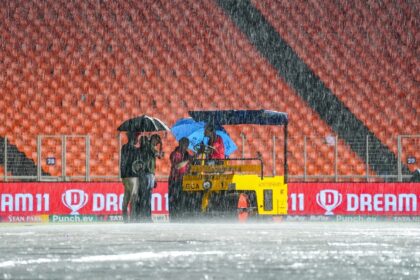 Heavy rain ended Gujarat's hopes of reaching the IPL playoffs