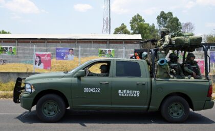 Mexican soldiers patrol the streets of Morelia in violence-torn Michoacan state