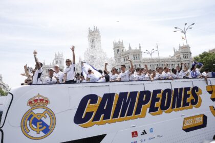 Real Madrid players celebrated winning La Liga with fans in the sunny Spanish capital on S