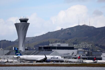 San Francisco International Airport says its neighbour being called San Francisco Bay Oakl