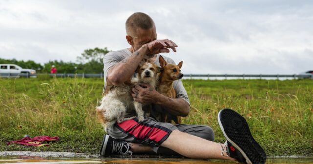 Houston Braces For Flooding To Worsen In Wake Of Storms - Breitbart