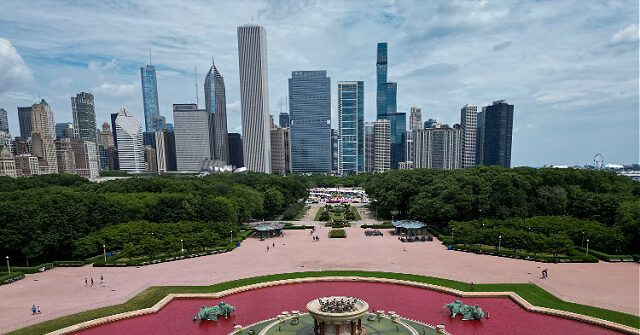 Chicago Fountain Reopens After Being Vandalized by Protesters