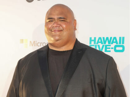 WAIKIKI, HI - SEPTEMBER 23: Actor Taylor Wily poses for a photo as he arrives at the CBS &