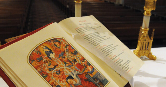 Oklahoma to Incorporate Bible, Ten Commandments in Lessons