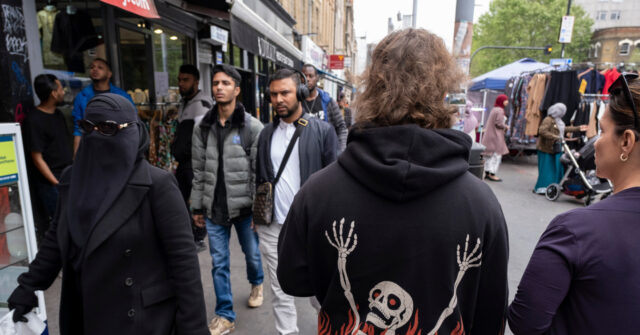 UK: Plurality See Immigration as Being Negative for British Society