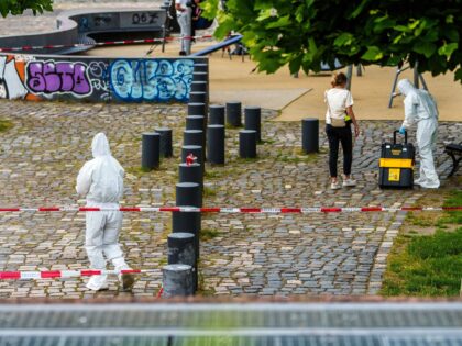10 June 2024, Hesse, Frankfurt/Main: Forensics are doing their work at the crime scene. A