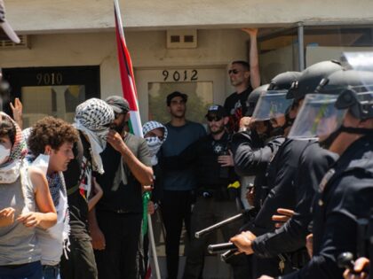 Pro Palestine Protesters Tried To Assemble Outside Of Adas Torah, A Synagogue Where Suppos