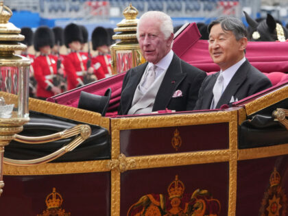LONDON, ENGLAND - JUNE 25: Britain's King Charles III (L), and Japan's Emperor N