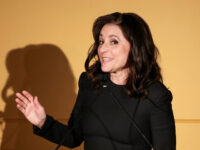 Julia Louis-Dreyfus: Jerry Seinfeld Saying Political Correctness, Wokeness Are Killing Comedy Is a 