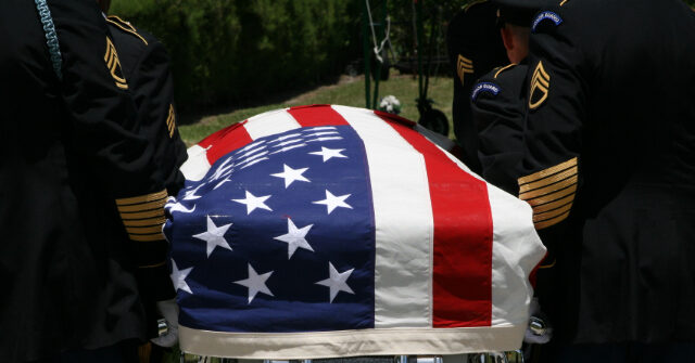Hundreds of Strangers Attend Funeral of Marine Veteran Who Died Alone