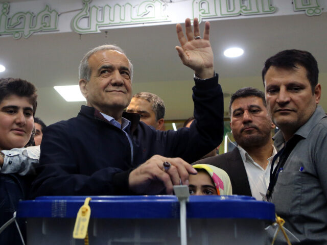 TEHRAN, IRAN - JUNE 28: Iranian presidential candidate Masoud Pezeshkian cast his vote for