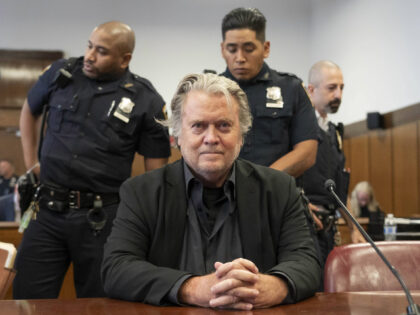 Trump ally Steve Bannon surrenders to New York authorities