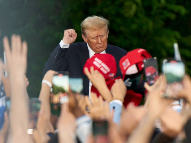 Exclusive -- Chris LaCivita: Trump to Hit Campaign Trail for 30 Days Ahead of Midterms