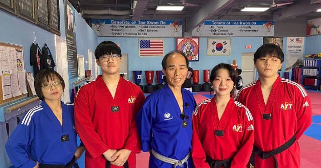 NextImg:Police: Texas Taekwondo Family Saves Woman from Sexual Assault