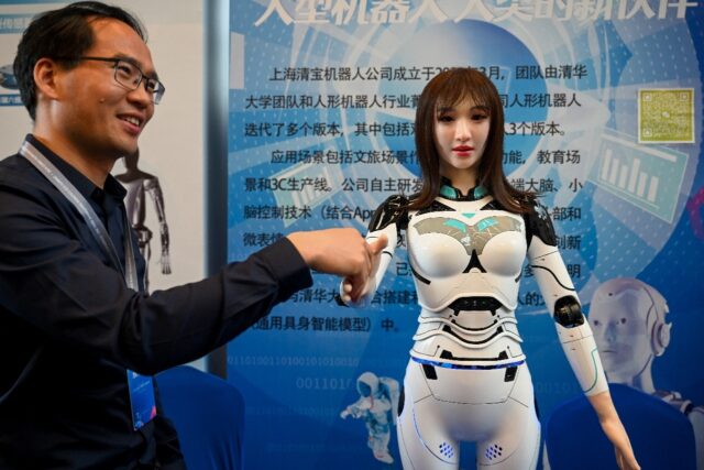 Chinese robot developers hope for road out of 'uncanny valley' - Breitbart