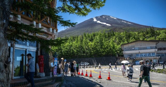 Japan Implements New Tourism Regulations