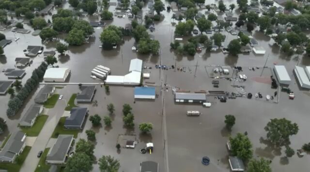 Flooding forces people from homes in some parts of Iowa while much of ...