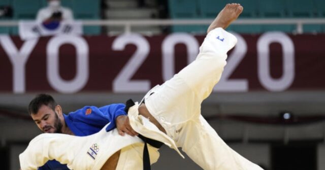 Algerian Judoka Dropped from Olympics Before Facing Israeli, Officially for Missing Weight