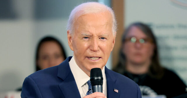 NextImg:Video Feed Abruptly Cuts off After Joe Biden Grabs Mic, Rambles About DEI