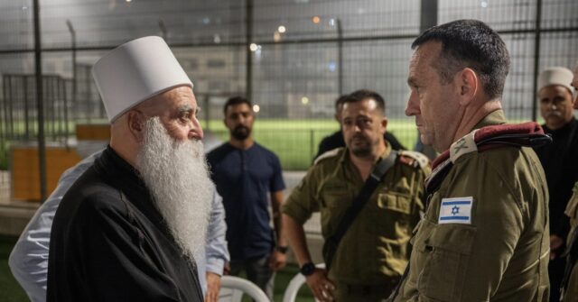 IDF Chief of Staff Rushes to Druze Arab Community to Show Support