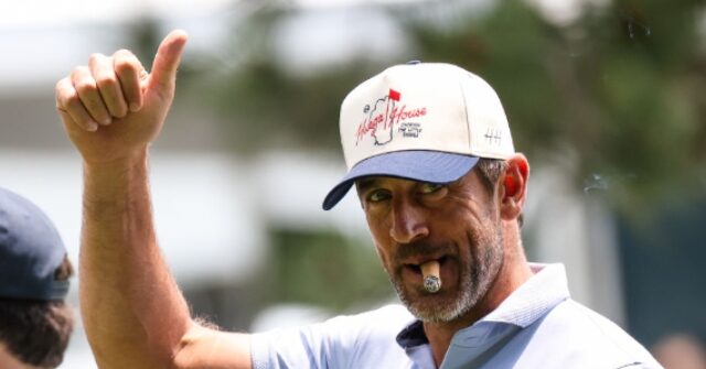 Jets Quarterback Aaron Rodgers: 'Politics Is a Sham'