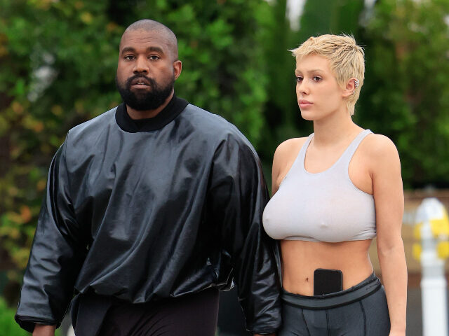 ©BAUER-GRIFFIN.COM Kanye West and Bianca Censori are seen NON EXCLUSIVE May 13, 2023 23