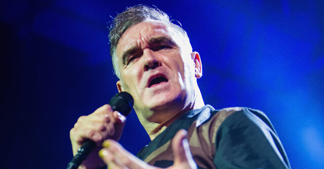Rock Star Morrissey Calls Out Fauci, Bill Gates, Klaus Schwab as 'Criminals' During Vegas Concert