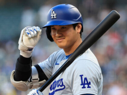 Los Angeles Dodgers v Chicago White Sox