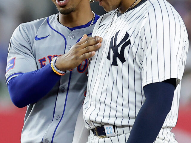 New York Mets v New York Yankees