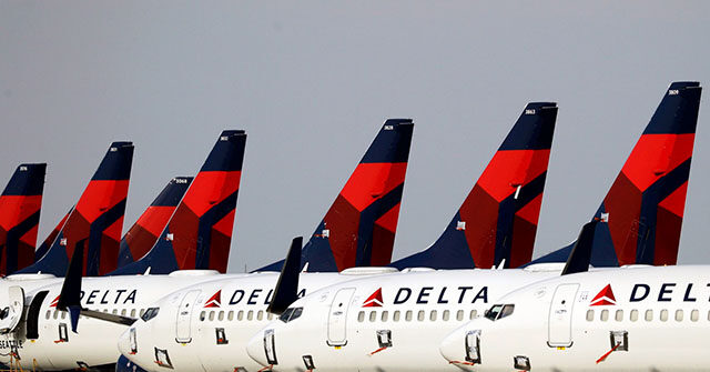 Delta Flight Forced to Land After Serving 'Spoiled' Food