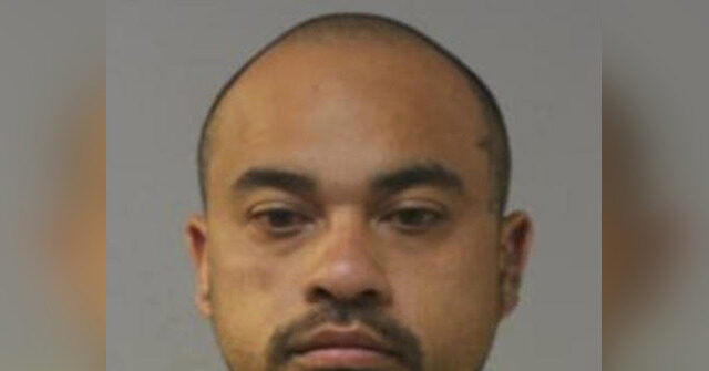 Police: Suspect Released One Month Before 'Hunting' Tourists on Hawaiian Volcano
